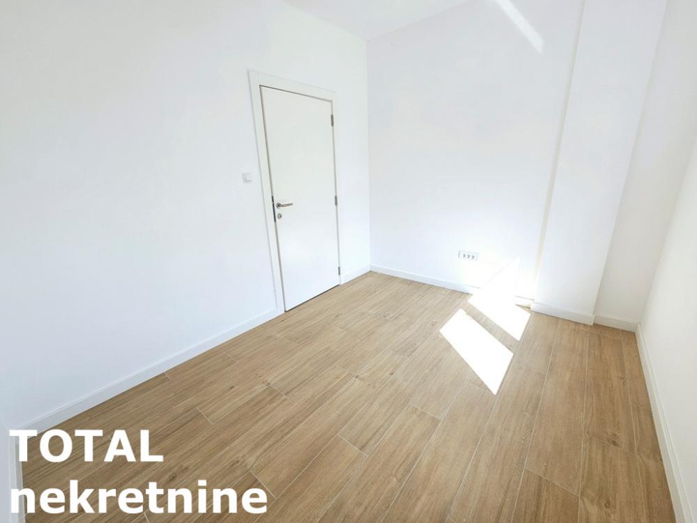 Slika 9 - Stan,PETROVARADIN,KARAGACA,kv: 72.00, € 151200, ID: 1100732