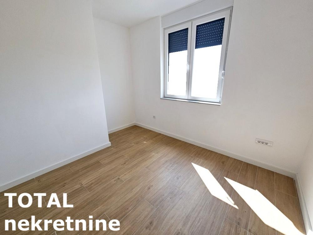 Slika 6 - Stan,PETROVARADIN,KARAGACA,kv: 72.00, € 151200, ID: 1100732