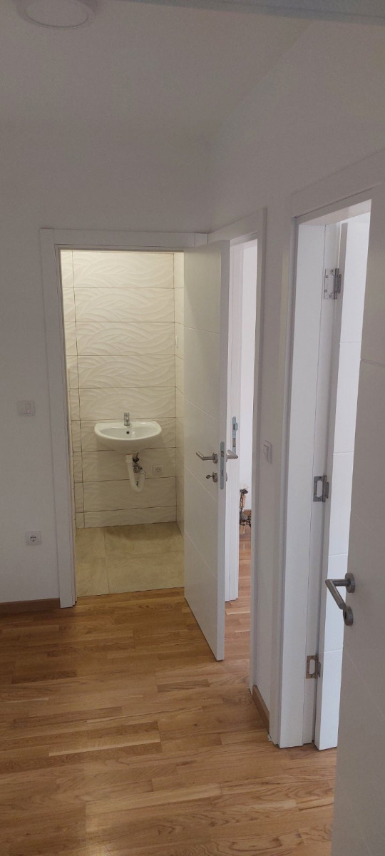 Slika 2 - Stan,NOVI SAD,TELEP,kv: 68.00, € 171600, ID: 1058743