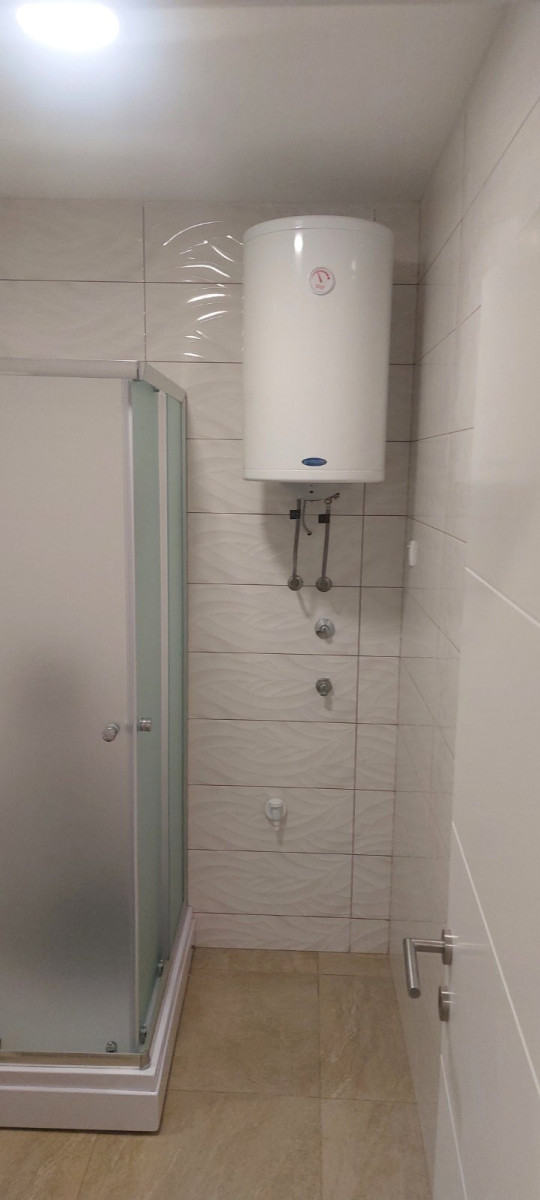 Slika 10 - Stan,NOVI SAD,TELEP,kv: 68.00, € 171600, ID: 1058743