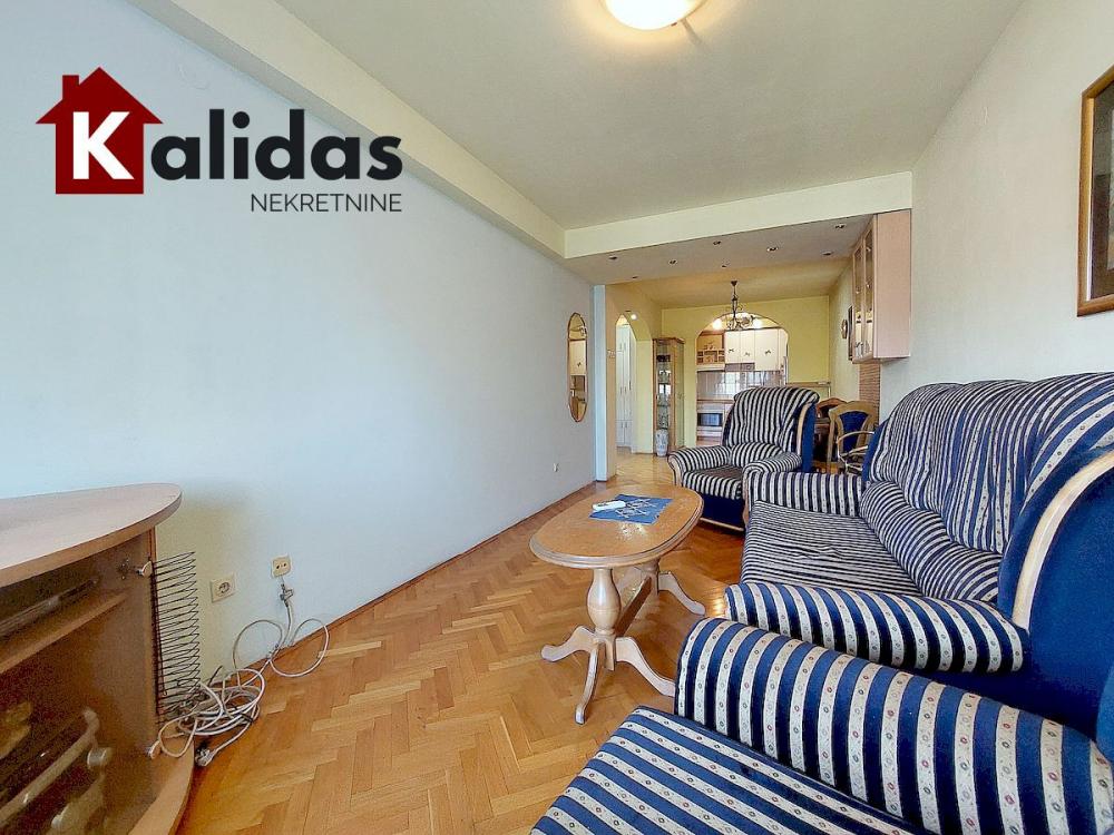 Slika 1 - Stan,NOVI SAD,BULEVAR,kv: 58, € 134400, ID: 1008127