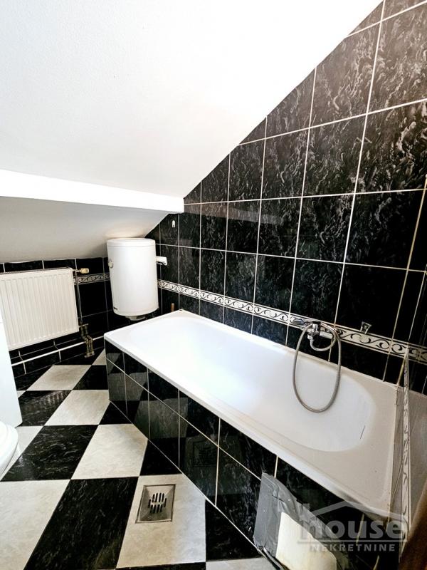 Slika 10 - Stan,NOVI SAD,CENTAR,kv: 33.00, € 87000, ID: 1064360