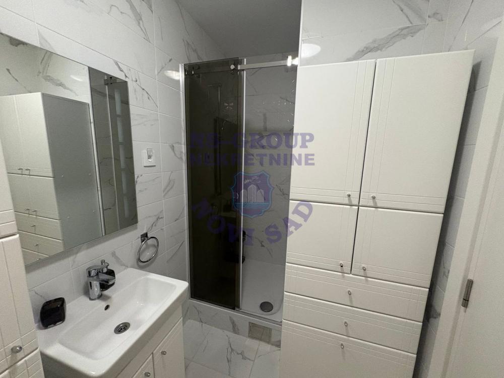 Slika 9 - FANTASTIČAN! Dvosoban stan u Park Novom,namešten ! (VIDEO NA SAJTU)