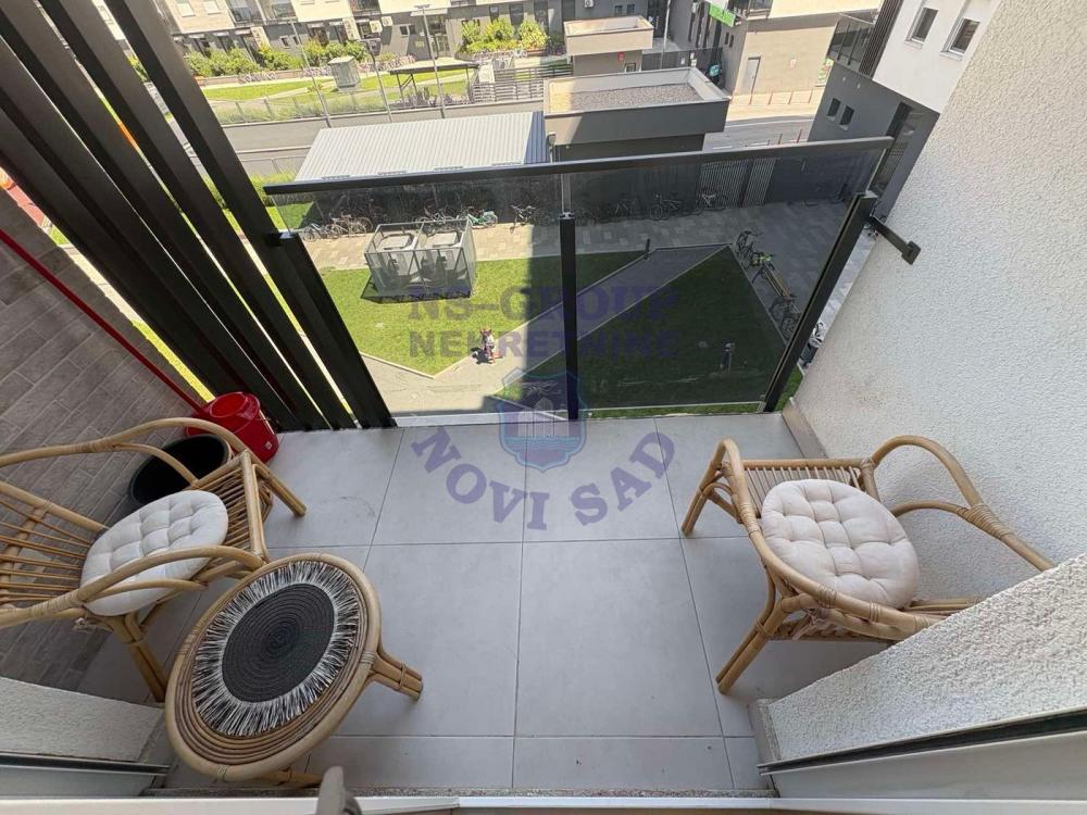 Slika 2 - FANTASTIČAN! Dvosoban stan u Park Novom,namešten ! (VIDEO NA SAJTU)