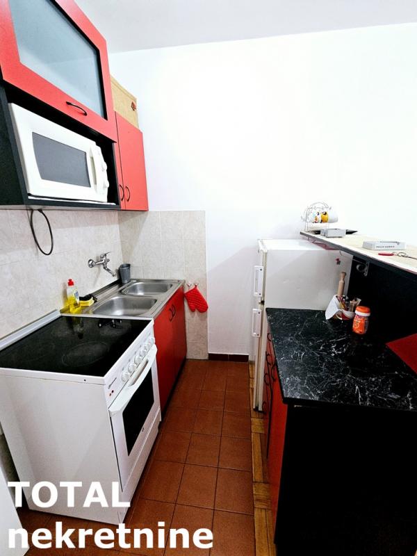Slika 9 - Stan,NOVI SAD,SOCIJALNO,kv: 38.00, € 100000, ID: 1101314