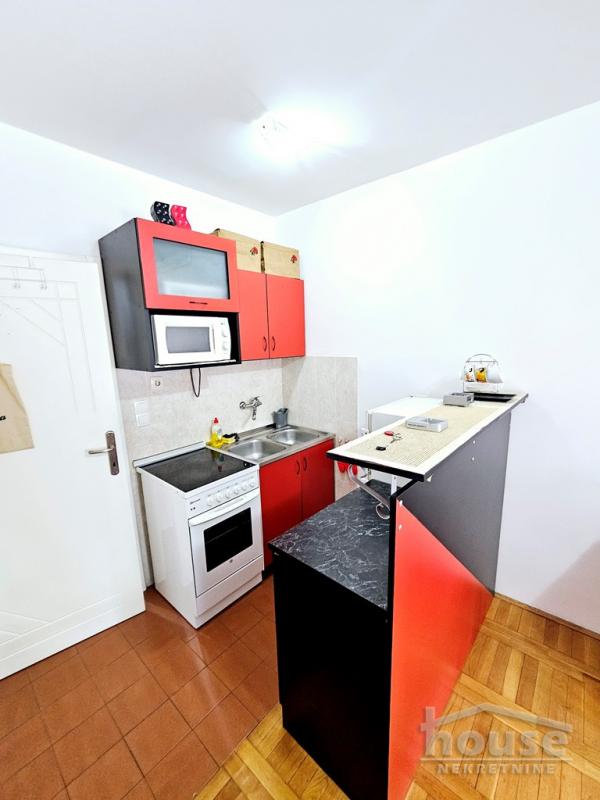 Slika 10 - Stan,NOVI SAD,SOCIJALNO,kv: 38.00, € 100000, ID: 1064466