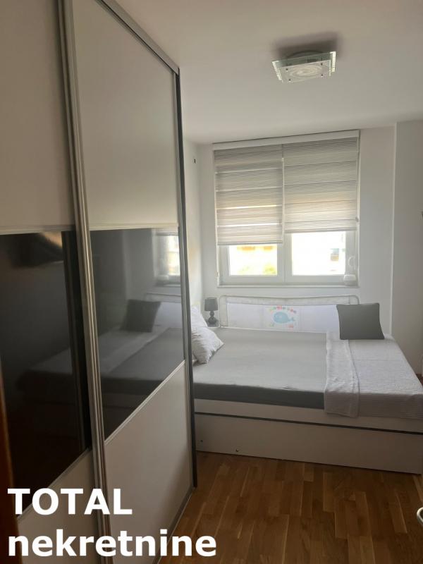 Slika 4 - Stan,NOVI SAD,NOVA DETELINARA,kv: 47.00, € 165000, ID: 1101326