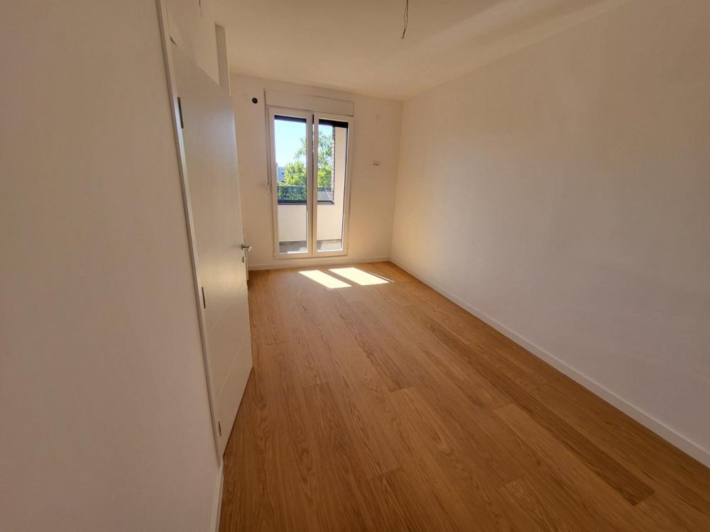 Slika 4 - Novo odmah useljivo postanite vlasnik i uživajte u njemu 80m2 Nova Detelinara