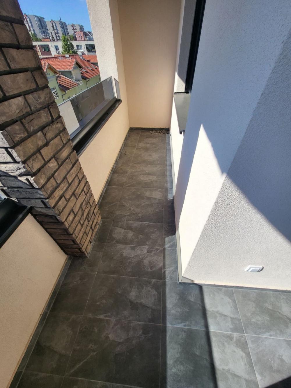 Slika 9 - Novo odmah useljivo postanite vlasnik i uživajte u njemu 80m2 Nova Detelinara