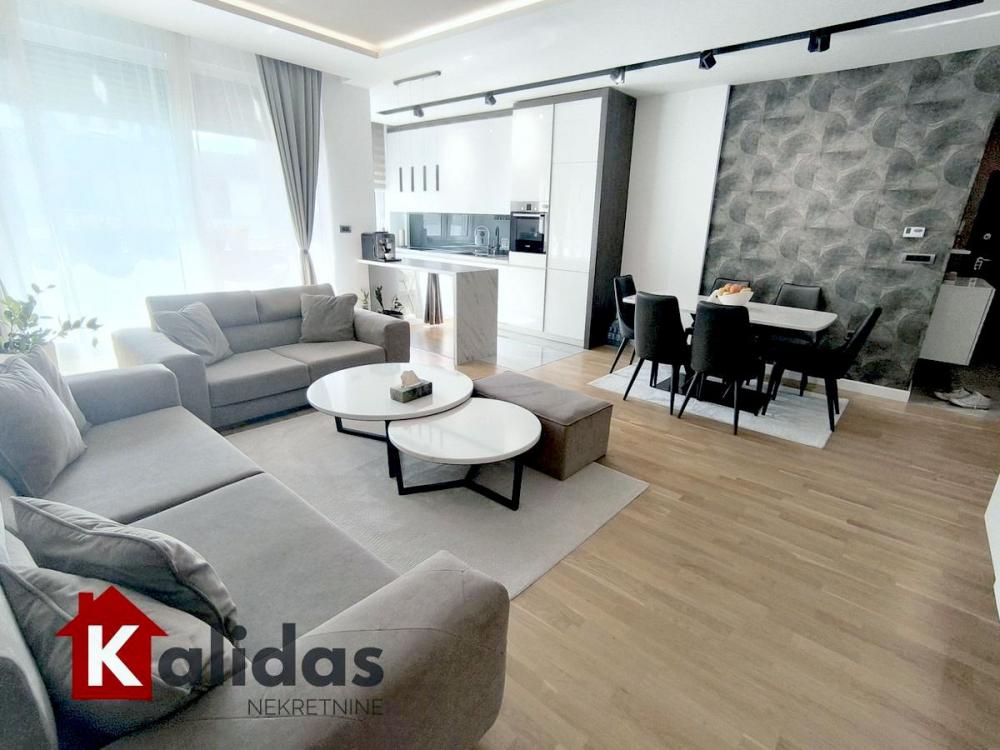 Slika 1 - Stan,NOVI SAD,NOVA DETELINARA,kv: 116, € 375000, ID: 1008139