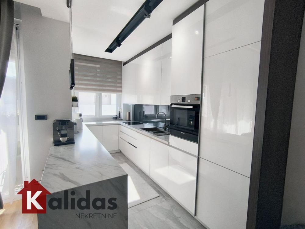 Slika 7 - Stan,NOVI SAD,NOVA DETELINARA,kv: 116, € 375000, ID: 1008139