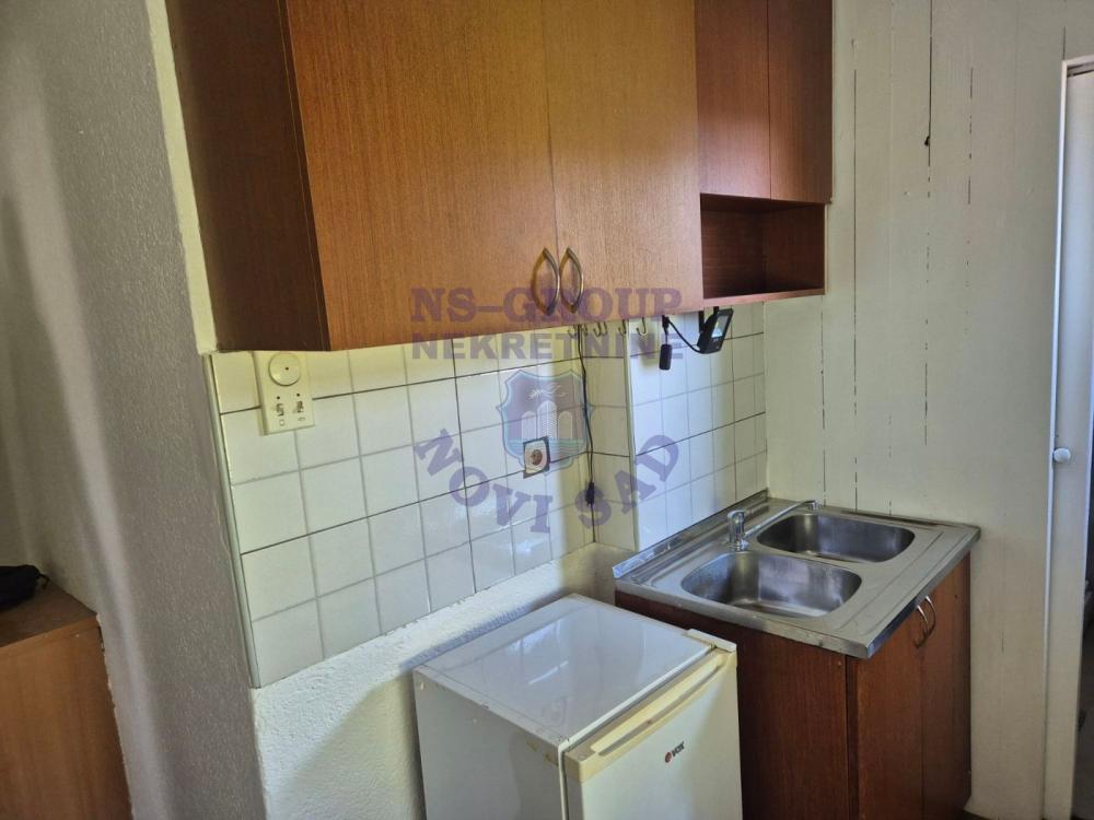Slika 4 - Prodaja stana, 22m2, Bulevar patrijarha Pavla (Somborski bulevar) Novi Sad