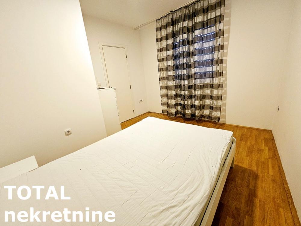 Slika 8 - Stan,NOVI SAD,SOCIJALNO,kv: 46.00, € 142140, ID: 1100958