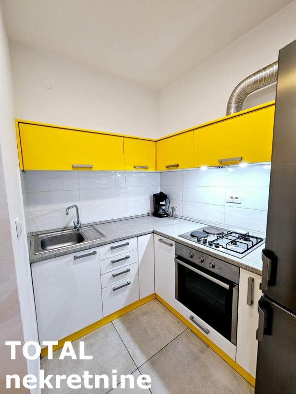 Slika 6 - Stan,NOVI SAD,SOCIJALNO,kv: 46.00, € 142140, ID: 1100958