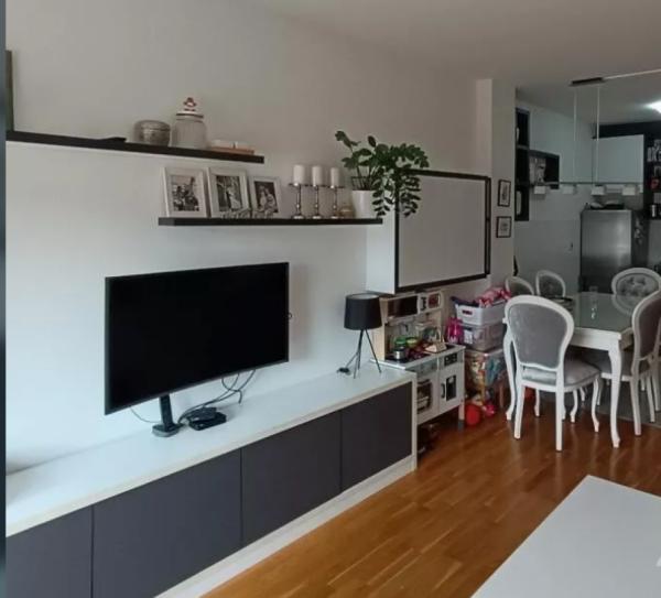 Slika 2 - Dvosoban stan u Sajam kompleksu