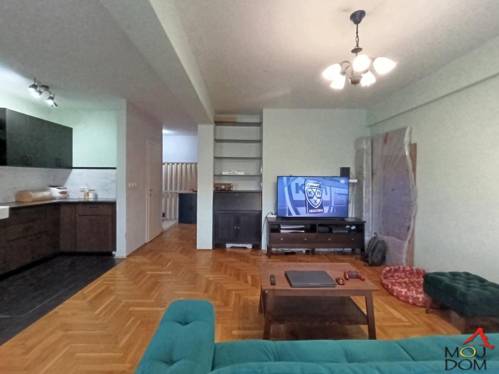 Glavna slika -Stan,NOVI SAD,NOVA DETELINARA,kv: 102, € 195000, ID: 1029822