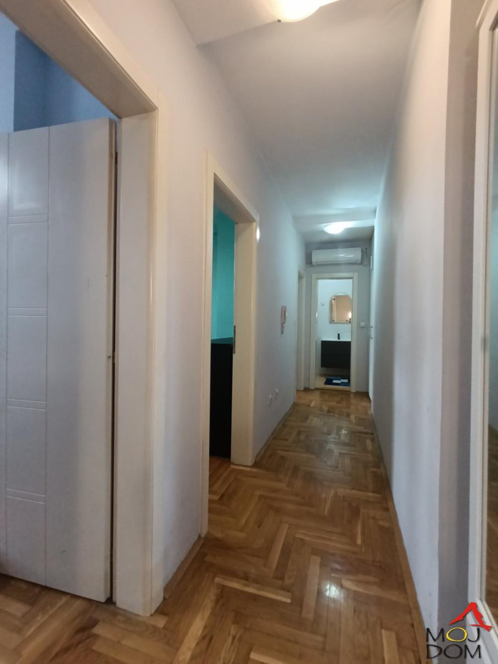 Slika 11 - Stan,NOVI SAD,NOVA DETELINARA,kv: 102, € 195000, ID: 1029822