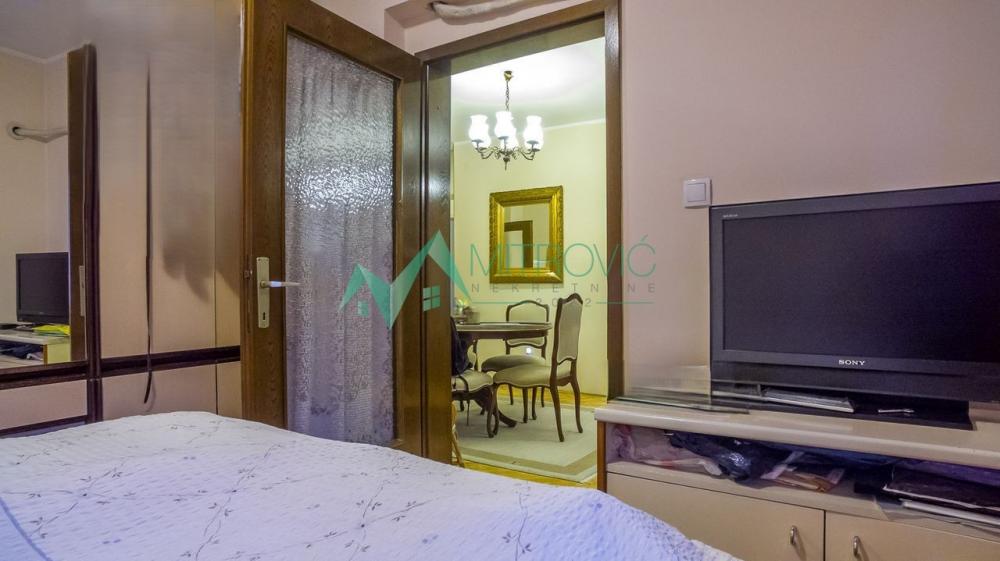 Slika 7 - Bulevar p. Pavla, 94m2. Odličan četvorosoban stan. 