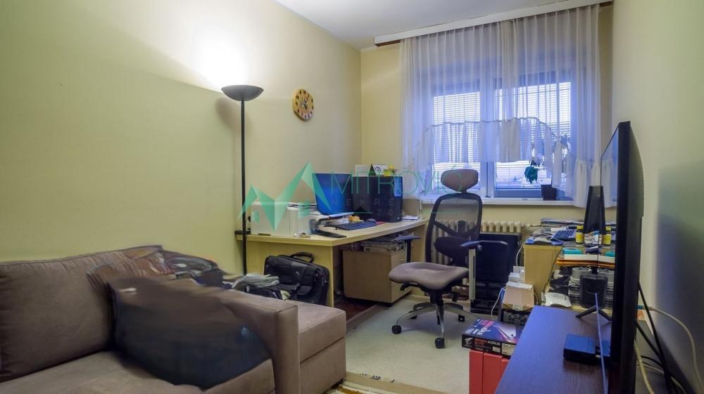 Slika 9 - Bulevar p. Pavla, 94m2. Odličan četvorosoban stan. 