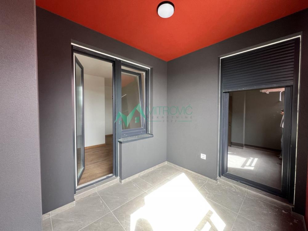 Slika 5 - Četvorosoban, direktan ulaz iz lifta 