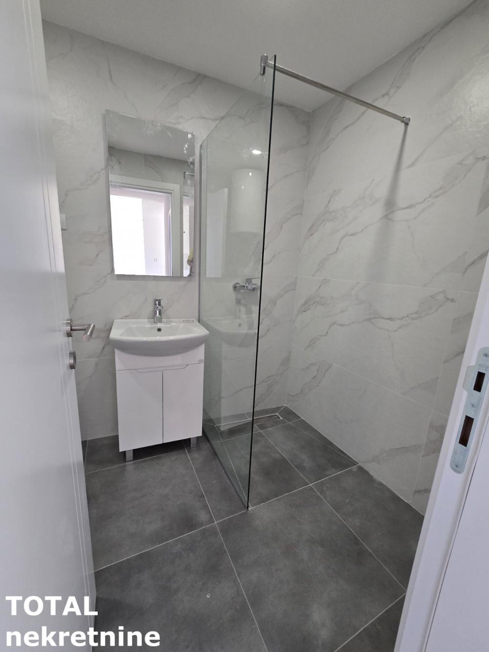 Slika 6 - Stan,NOVI SAD,PODBARA,kv: 58.00, € 174000, ID: 1101011