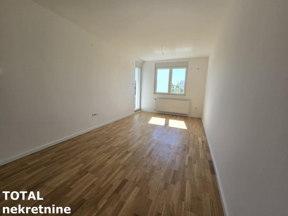 Slika 1 - Stan,NOVI SAD,PODBARA,kv: 58.00, € 174000, ID: 1101011