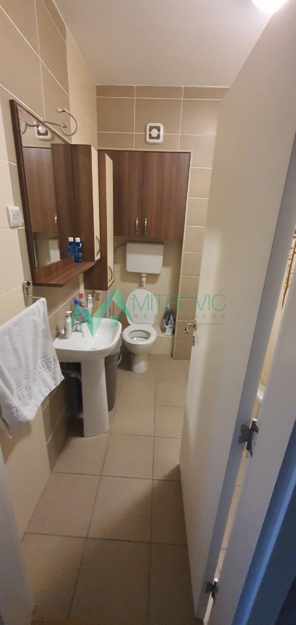 Slika 9 - Troiposoban, 69m2, Adice Novi Sad, sa terasom, sa parkingom