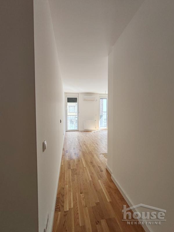 Slika 5 - Stan,NOVI SAD,CENTAR,kv: 63.00, € 195300, ID: 1064364