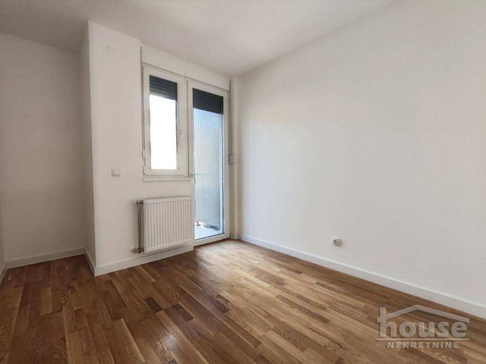 Slika 8 - Stan,NOVI SAD,CENTAR,kv: 63.00, € 195300, ID: 1064364