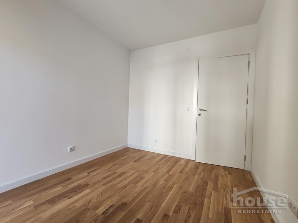 Slika 11 - Stan,NOVI SAD,CENTAR,kv: 63.00, € 195300, ID: 1064364