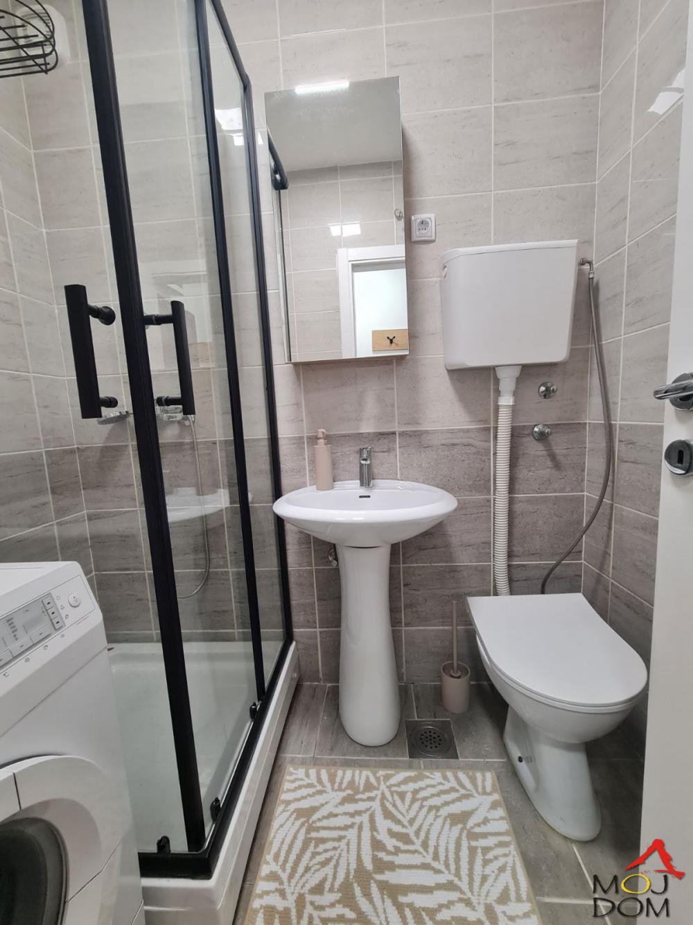 Slika 11 - Stan,NOVI SAD,NOVA DETELINARA,kv: 24, € 87550, ID: 1031151