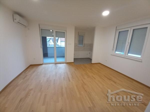 Glavna slika -Stan,NOVI SAD,KLISA,kv: 71.00, € 117000, ID: 1060493