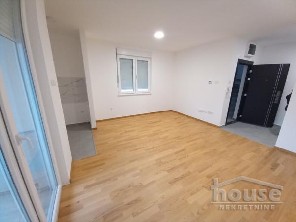 Slika 2 - Stan,NOVI SAD,KLISA,kv: 71.00, € 117000, ID: 1060493