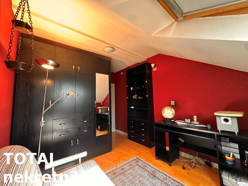 Slika 11 - Stan,NOVI SAD,CENTAR,kv: 114.00, € 266990, ID: 1101345