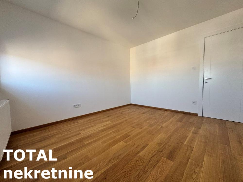 Slika 4 - Stan,NOVI SAD,NOVA DETELINARA,kv: 59.00, € 181000, ID: 1101343