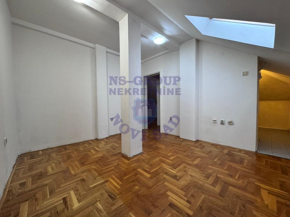 Slika 3 - Fantastican duplex na Bulevaru Evrope !