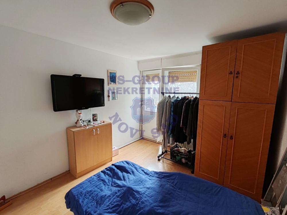 Slika 0 - trosoban stan na Limanu 3 !