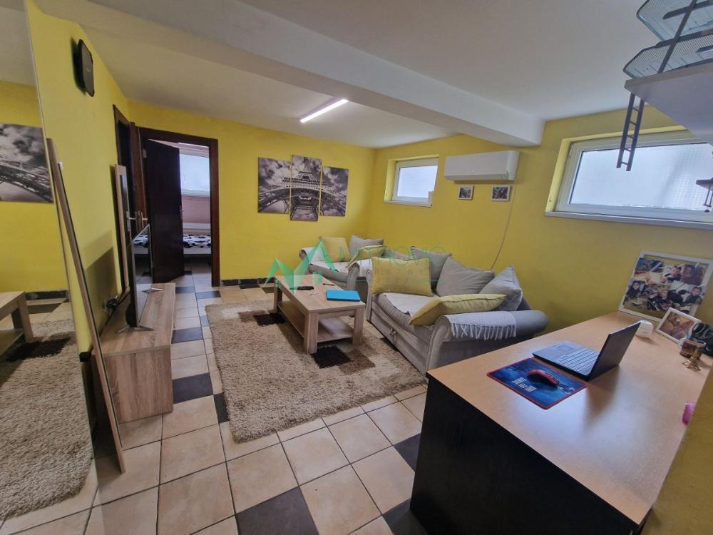 Slika 3 - NOVI SAD, ADAMOVIĆEVO NASELJE 