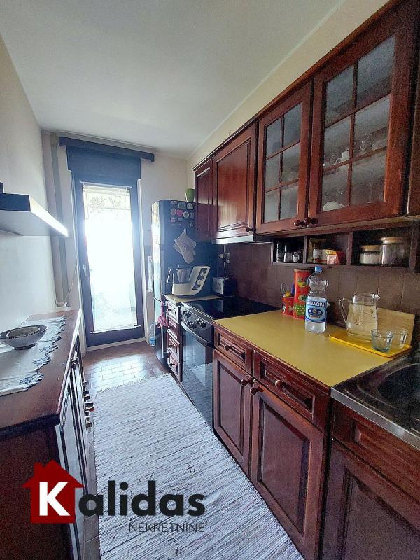 Slika 6 - Stan,NOVI SAD,NOVA DETELINARA,kv: 74, € 144800, ID: 1008167