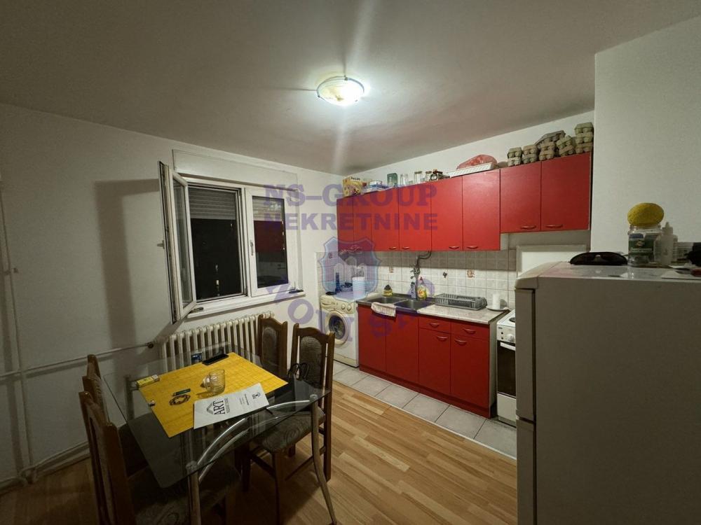 Slika 1 - Prodaja stana, Detelinara Novi Sad