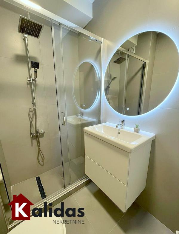 Slika 7 - Stan,NOVI SAD,BULEVAR EVROPE,kv: 28, € 96800, ID: 1008163