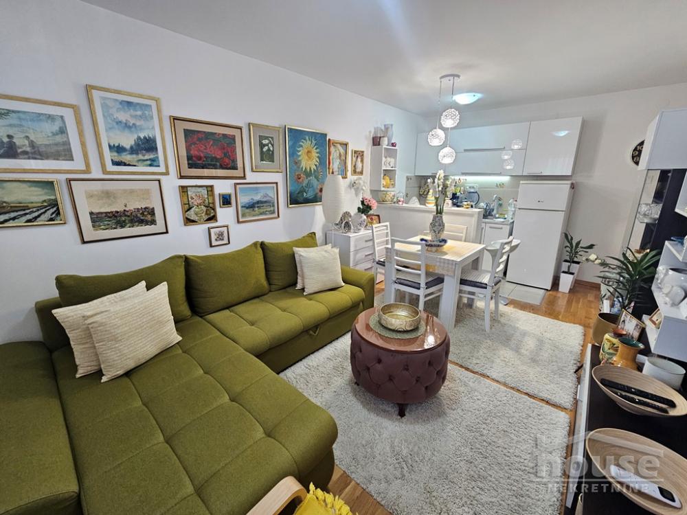 Slika 1 - Stan,NOVI SAD,SALAJKA,kv: 39.00, € 120000, ID: 1064513