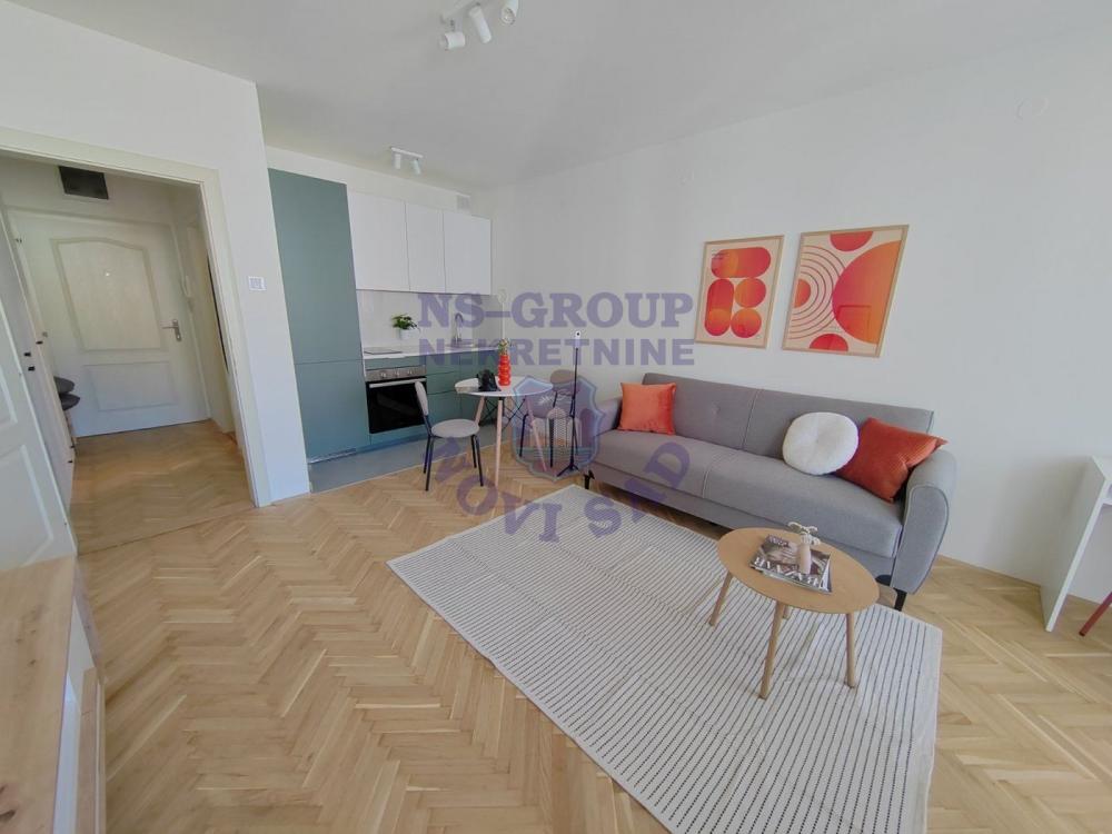 Slika 0 - 555228-Garsonjera-28m2-Bulevar Evrope