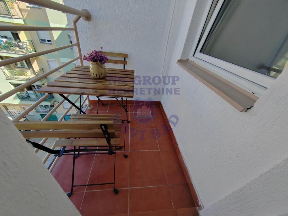 Slika 10 - 555228-Garsonjera-28m2-Bulevar Evrope