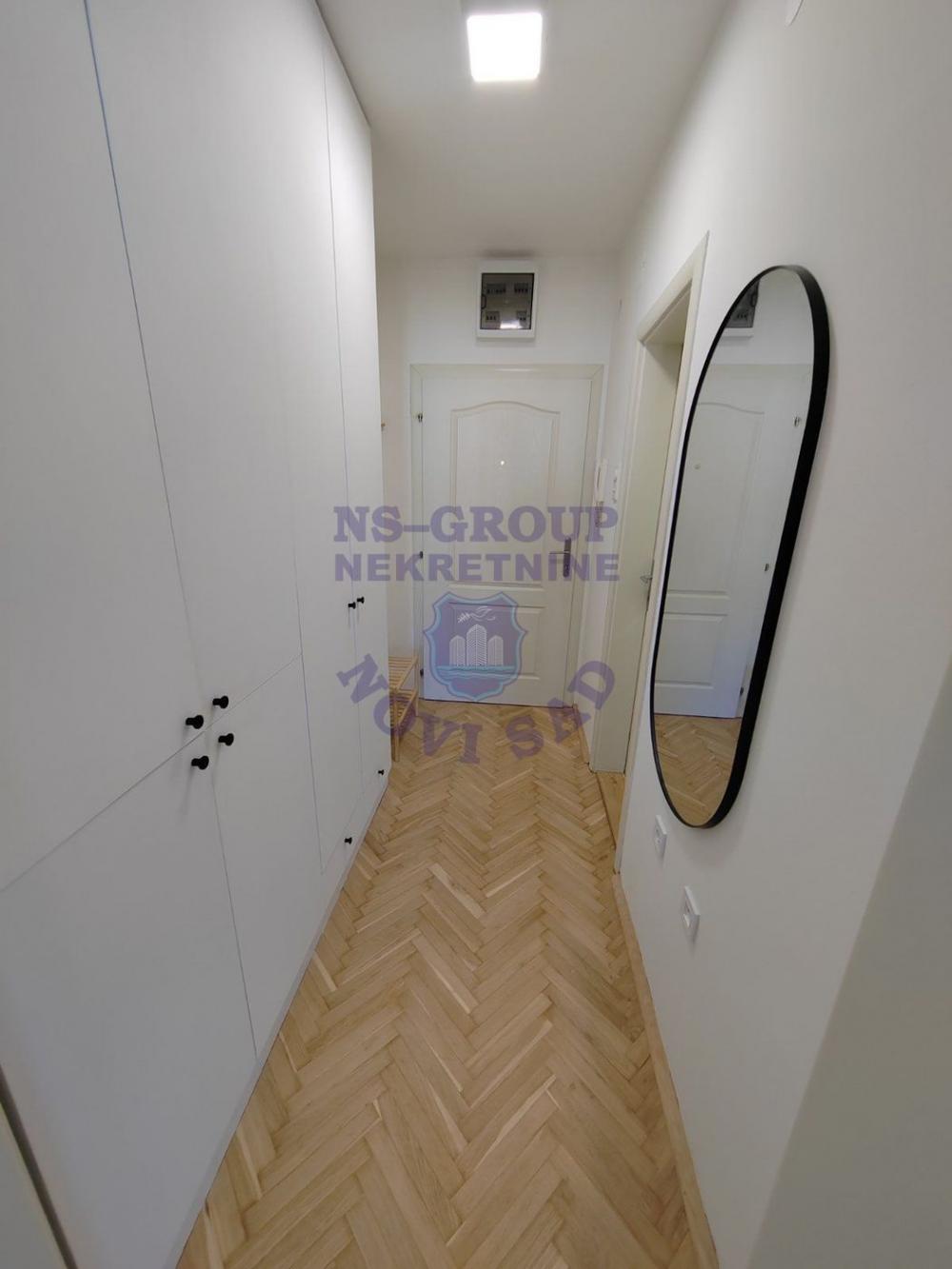 Slika 8 - 555228-Garsonjera-28m2-Bulevar Evrope