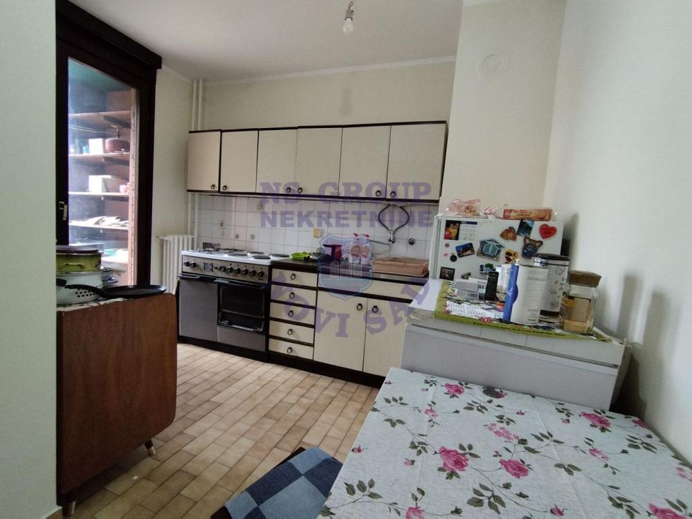 Slika 1 - Dvoiposoban stan - Bulevar!