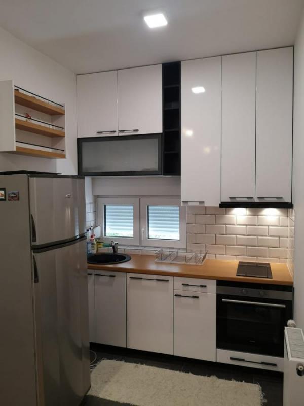 Slika 1 - Jednoiposoban stan na Telepu