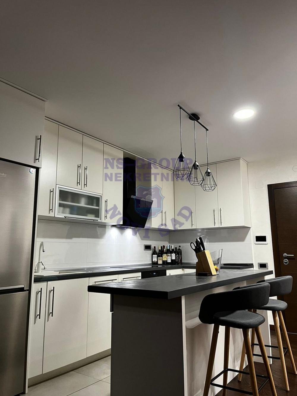 Slika 1 - Četvorosoban, 103m2, Bulevar Evrope Novi Sad