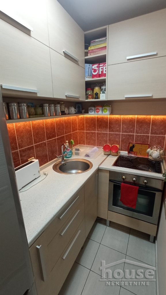 Slika 4 - Stan,NOVI SAD,BULEVAR EVROPE,kv: 65.00, € 139900, ID: 1062613