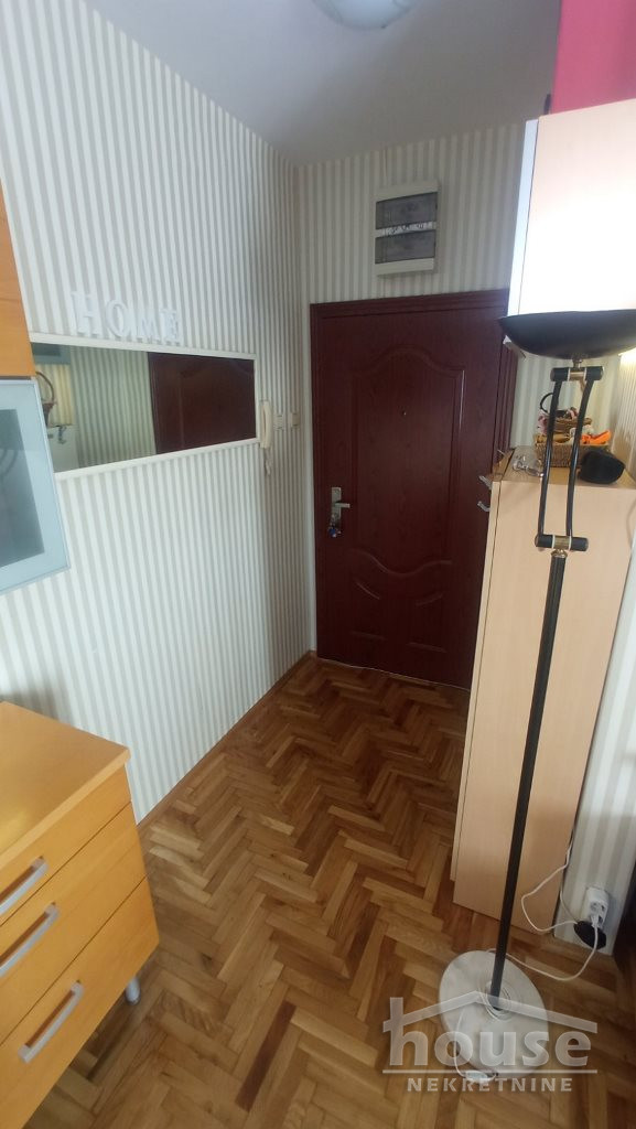 Slika 1 - Stan,NOVI SAD,BULEVAR EVROPE,kv: 65.00, € 139900, ID: 1062613